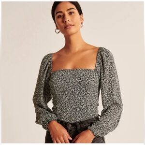 Abercrombie Smocked Puffed Long Sleeve